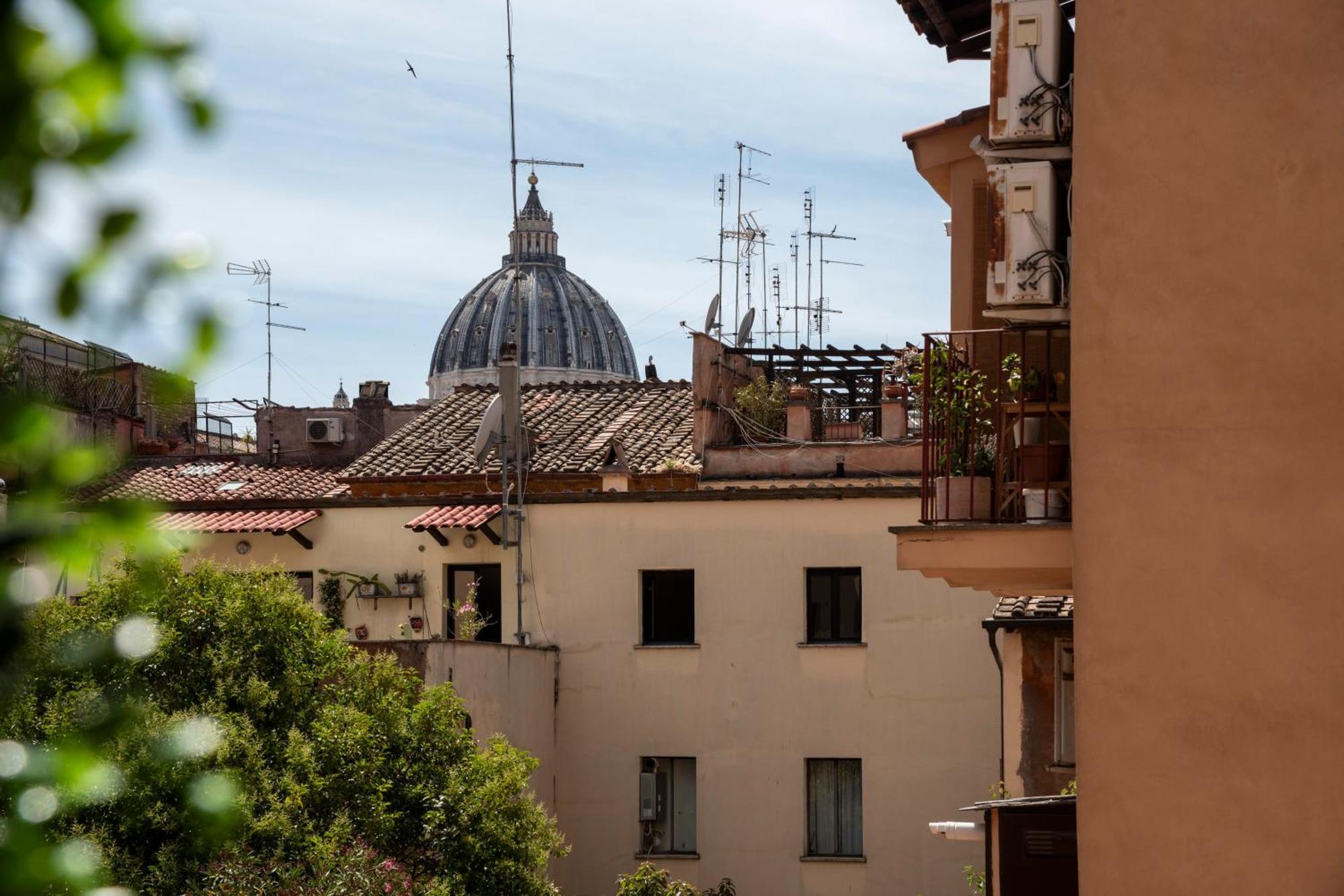 Vatican Boutique Apartment With St Peters Dome View Řím Exteriér fotografie
