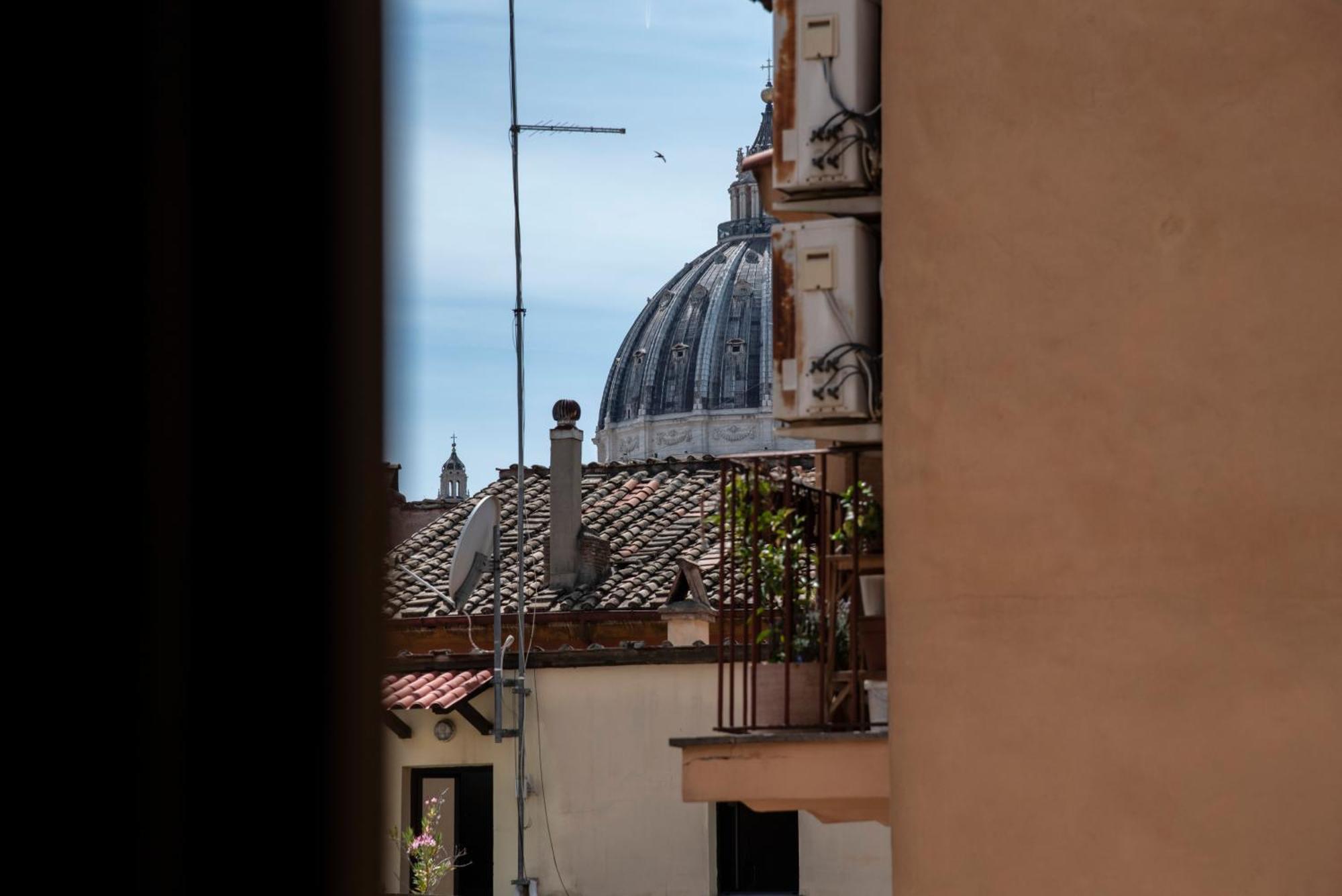 Vatican Boutique Apartment With St Peters Dome View Řím Exteriér fotografie